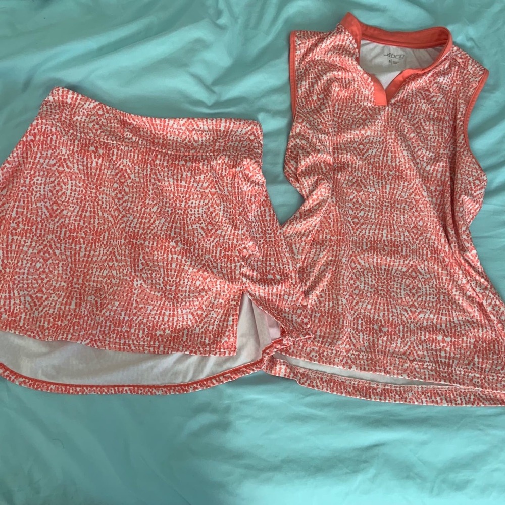 BCG Size Medium tennis outfit Coral and White Womens size